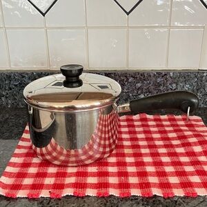 Revere Ware 3 Quart Pot With Lid, Stainless Steel #951, Clinton, ill., USA